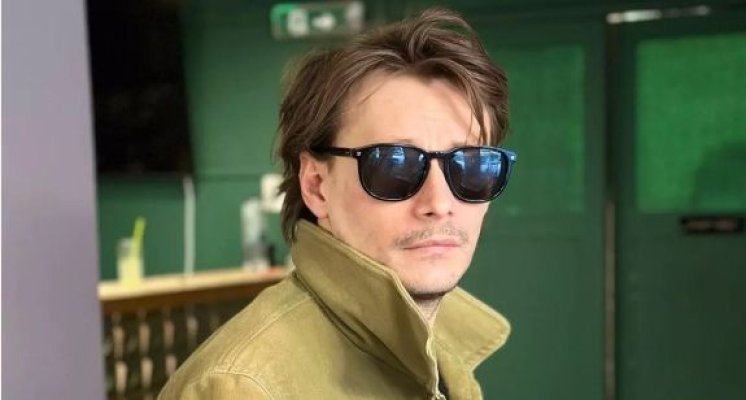 Marius Manole, striptease în fața a 500 de oameni