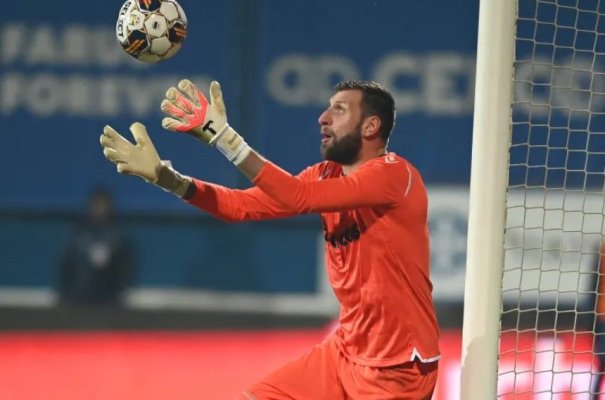 Fotbal: Portarul Lukas Zima, prezentat oficial de FCSB