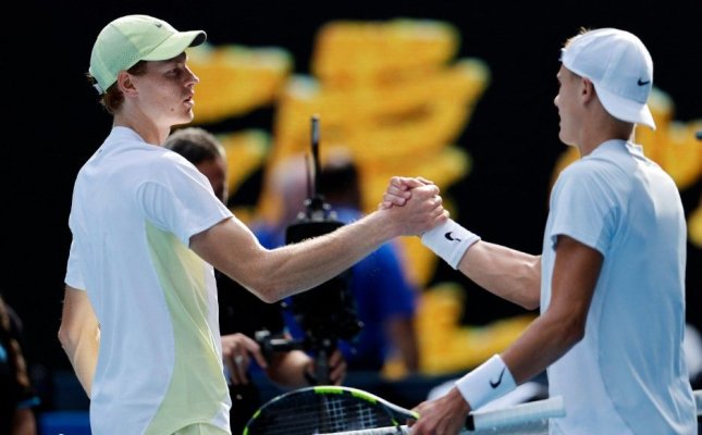 Tenis: Jannik Sinner s-a calificat în sferturi la Australian Open