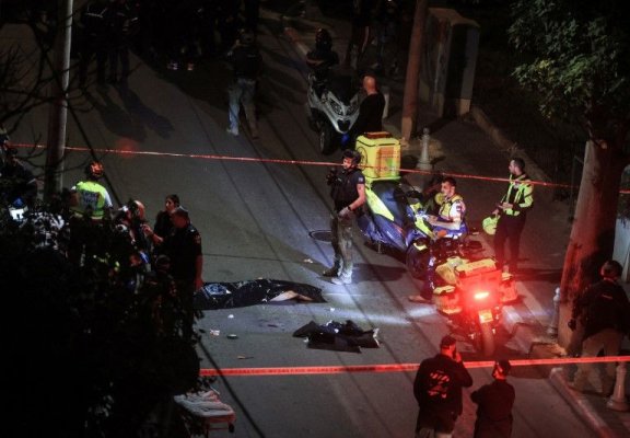 Patru răniți, într-un atac cu cuțitul, la Tel Aviv. Atacatorul a fost ucis
