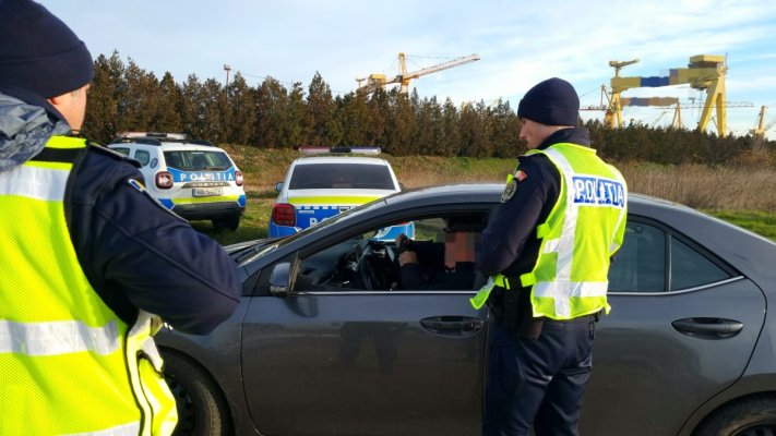 Au vrut să combată migrația dar au oprit 10 mașini de la circulația pe drumurile publice