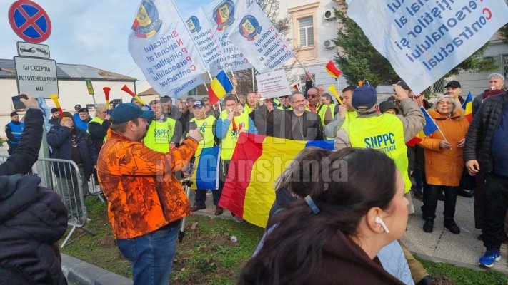 Acum! Polițiștii constănțeni protestează împotriva Ordonaței Austerității: „Trebuie să și mâncăm!” Video