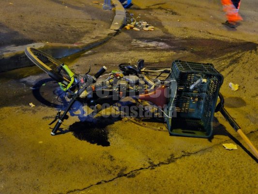 Un biciclist a ajuns la spital, după ce a fost lovit de un autoturism, pe strada Theodor Burada. Video