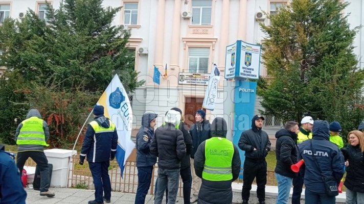 Polițiștii constănțeni au protestat împotriva Ordonaței Austerității: „Vrem predictibilitate și siguranța zilei de mâine!” Video
