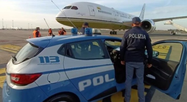 Români prinși la furat, pe un aeroport din Italia. Au sustras bunuri din mai multe magazine de lux