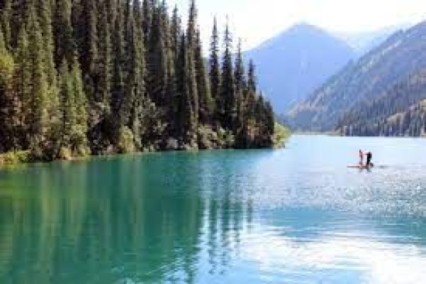 Orașul Almaty, Kazakhstan și România - în top 25 destinații de vizitat în 2025, conform CNN Travel
