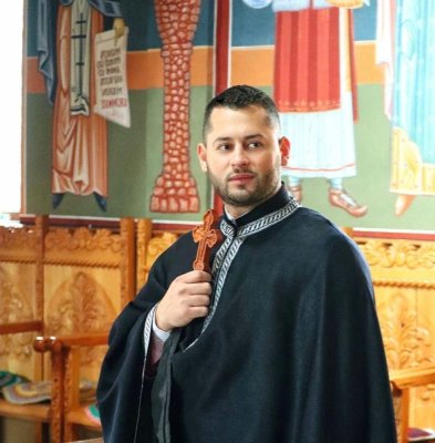 Fostul preot Balaș: Cum poți împărtăși o babă cu 20 de avorturi și nu poți împărtăși o fată care s-a iubit cu soțul ei înainte de căsătorie. Video