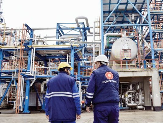 Kazahii de la Petromidia vor să cumpere rafinăria Lukoil din Burgas. Viktor Orban anunță că și Ungaria o vrea