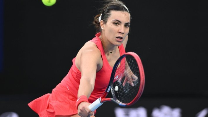 Gabriela Ruse o va înfrunta pe Elina Svitolina pentru un loc în finală la Rouen
