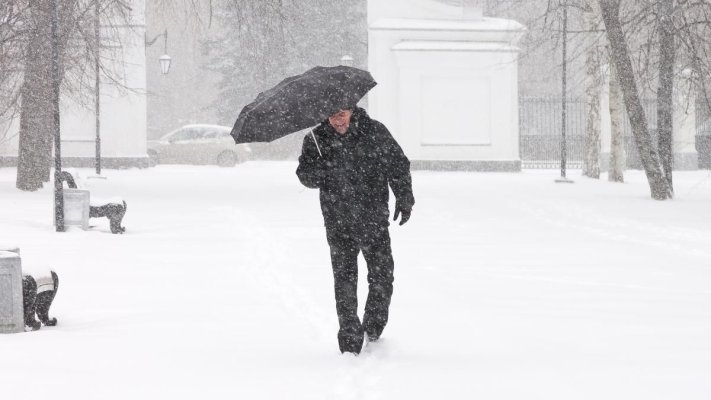 Vin gerul și zăpezile, după zilele cu temperaturi de primăvară