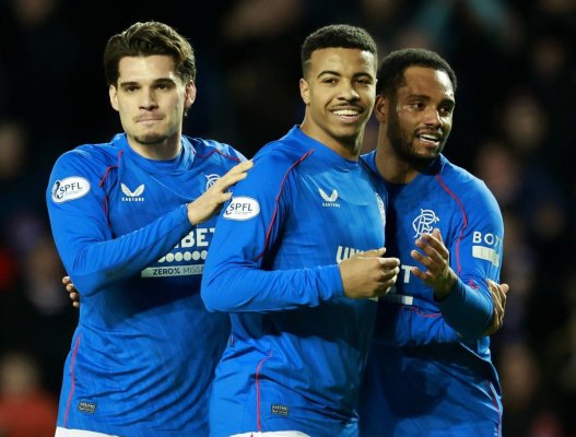 Internaționalul român Ianis Hagi a reușit o dublă pentru Rangers în campionatul Scoției