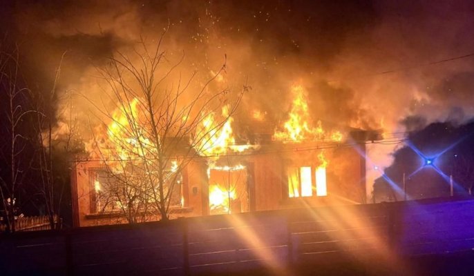 O femeie a murit în urma unui incendiu care i-a cuprins casa