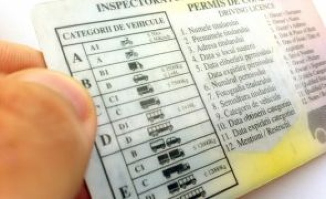 Schimbarea care îi va afecta pe românii din Marea Britanie - Ce se întâmplă cu permisele de conducere