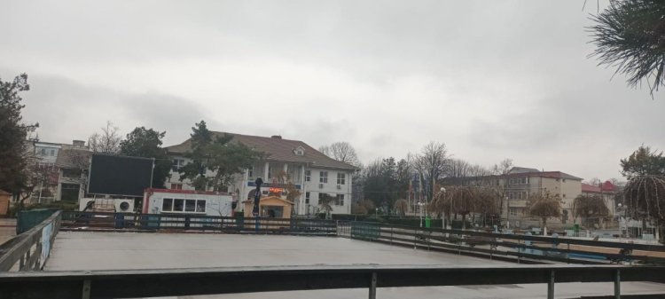 Primăria Hârșova anunță deschiderea patinoarului