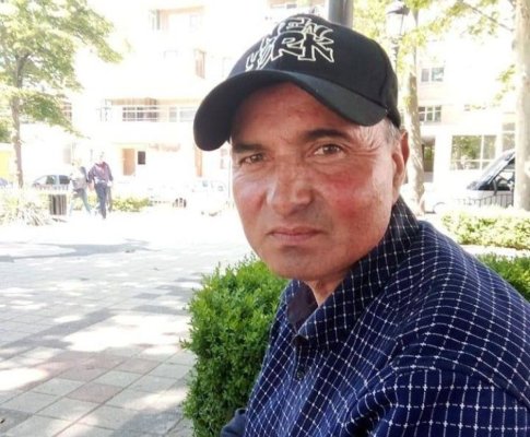 El este bărbatul înarmat cu briceag care a urmărit două eleve de liceu, în drum spre școală 