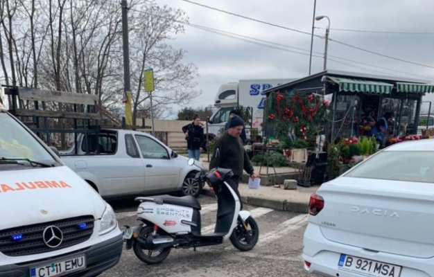 Taxa de 200 de lei pentru utilizarea domeniului public a supărat și proprietarii de scutere!