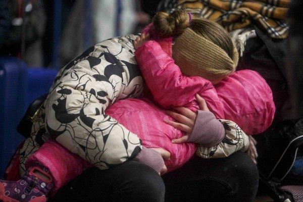 Un cuplu din Germania a ucis două refugiate ucrainene pentru a le fura copilul
