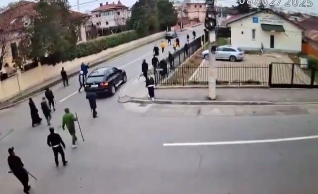 Imagini cu atacatorii înarmați de la răfuiala din Urziceni, soldată cu doi morți și 3 răniți. Video