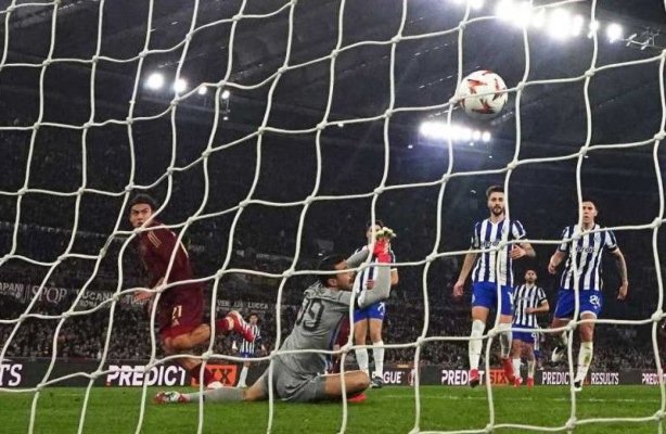 Fotbal: AS Roma, Ajax, Fenerbahce și Real Sociedad, calificate în optimile Europa League