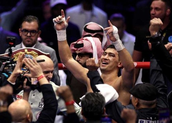Box: Rusul Dmitri Bivol, noul „rege“ al categoriei semigrea