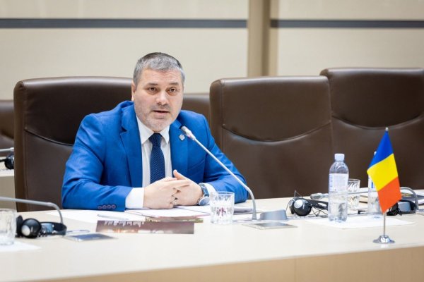 Aviz Klaus Iohannis sau Crin Antonescu! Profesorii nu vor mai avea voie să blocheze posturile mai mult de 5 ani