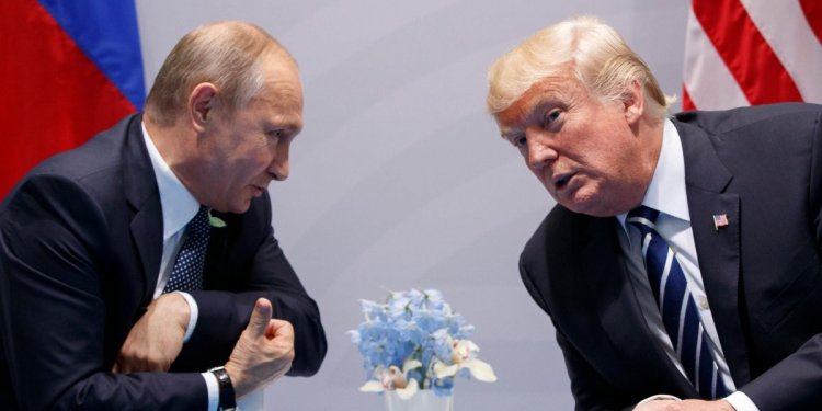 Trump a convenit cu Putin să înceapă negocieri în vederea încheierii războiului din Ucraina