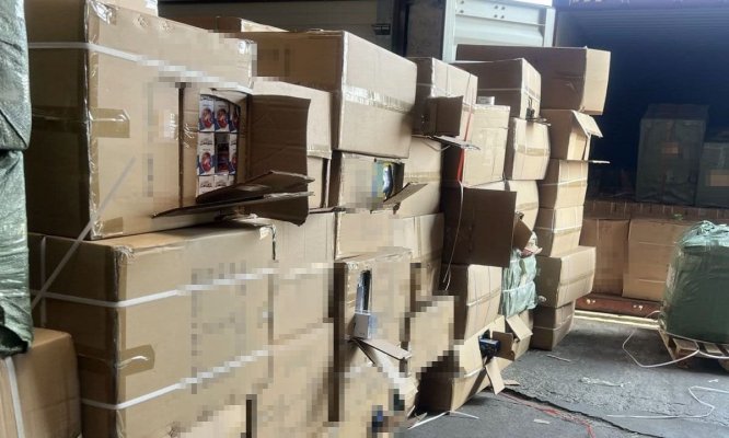 Jucării contrafăcute, în valoare de peste 2.000.000 lei, descoperite de polițiștii de frontieră constănțeni