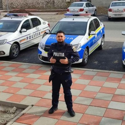 El este polițistul Don Juan care voia să cucerească șoferițele pe care le oprea în trafic!