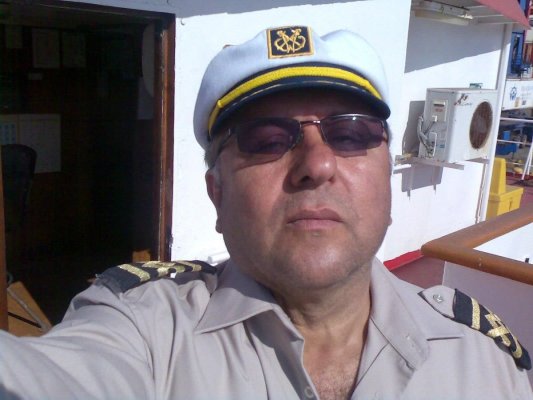 Un comandant de navă turc a fost  prins cu țigări de contrabandă, în Portul Agigea
