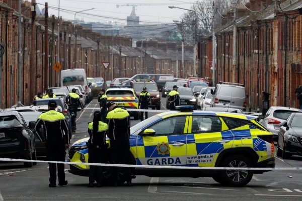 Scenă de groază în Dublin: Mai multe persoane au fost înjunghiate