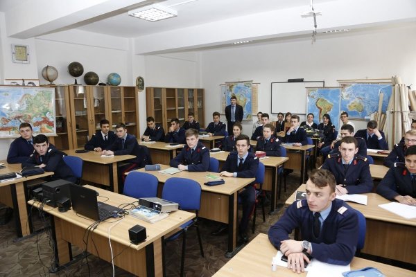 Ministerul Educației și MApN au propus ca limba rusă să fie predată în liceele militare din România