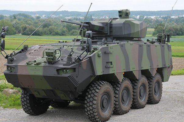 România își modernizează armata: achiziție de 150 de vehicule blindate Piranha 5 în 2025