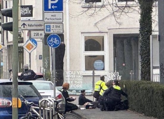 Atac armat în fața unui tribunal din Germania: sunt mai multe victime