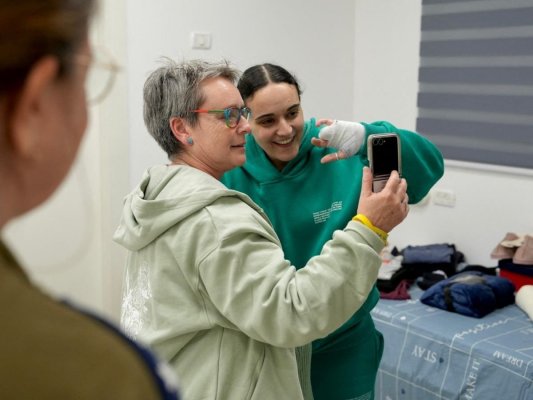 Dezvăluiri grave făcute de o ostatică a Hamas - A fost ținută captivă în clădiri care aparțin ONU