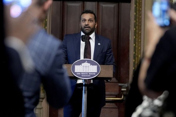 Prima ciocnire majoră în echipa lui Trump - Noul șef al FBI le cere agenților să sfideze solicitările lui Elon Musk