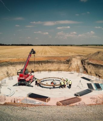 Danezii  de la Eurowind Energy au finalizat parcul eolian de la Pecineaga