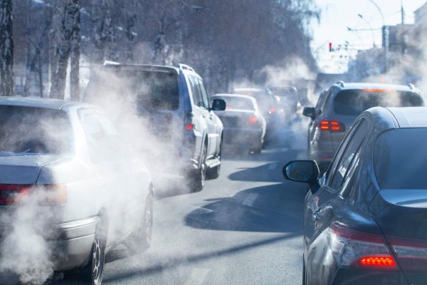 Românii vor primi alerte despre poluarea aerului, la fel cum primesc alertele meteo