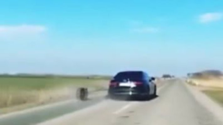 Mașina cu care era transportat președintele Serbiei a rămas fără o roată, în timp ce se deplasa cu viteză pe șosea. Video
