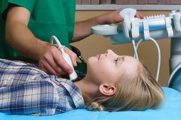 Dr. Bogdan Pascu, endocrinolog pediatru: Creştere impresionantă a tiroiditelor la copii