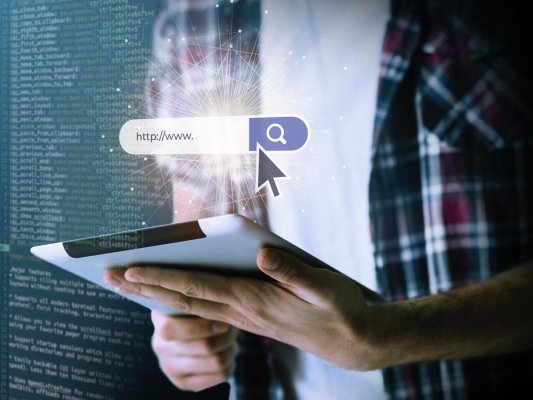 Românii care trebuie să declare la ANAF veniturile obținute din produse vândute pe internet