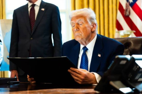 Noile taxe comerciale intră în vigoare în această săptămână. „Toate țările vor fi afectate”, spune Trump