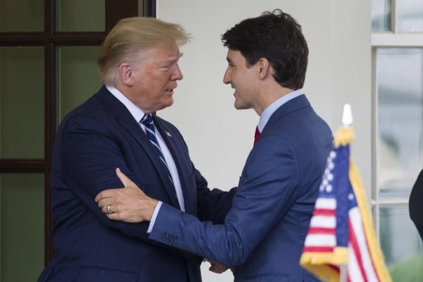 Între SUA și Canada începe un război comercial cu implicații majore: Trudeau amenință cu represalii imediate