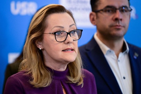 Elena Lasconi, atac furibund după anunțul lui Klaus Iohannis privind demisia