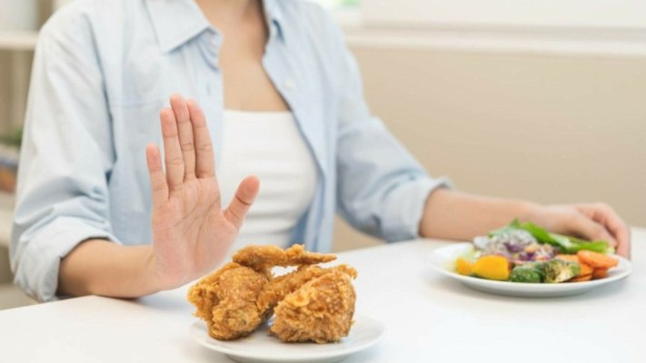 Ce se întâmplă cu corpul tău dacă mănânci doar fructe și legume și nu consumi deloc carne