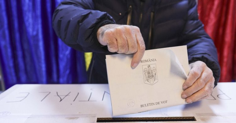 Cine sunt cei 11 candidați la alegerile prezidențiale din luna mai 