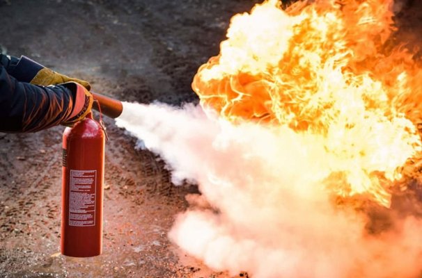 A fost aprobat Planul de măsuri pentru prevenirea acțiunilor de igienizare prin incendiere a terenurilor din Constanța