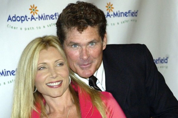A murit Pamela Bach, fosta soție a starului din „Baywatch“, David Hasselhoff