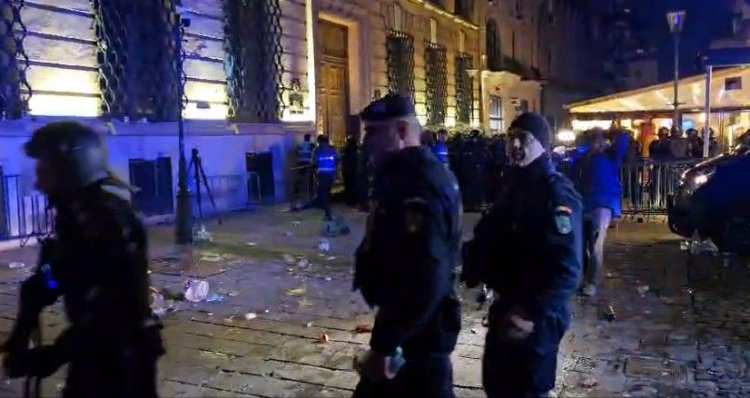 Procurorii cer arest preventiv pentru 3 reținuți, în dosarul violențelor de la sediul BEC 