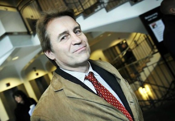 Carl Lundstrom, cofondator al The Pirate Bay, a murit într-un accident de avion în Slovenia