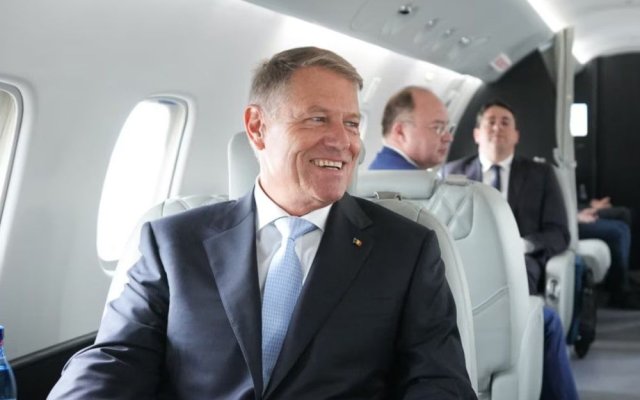 Administrația Prezidențială a desecretizat costurile zborurilor lui Klaus Iohannis